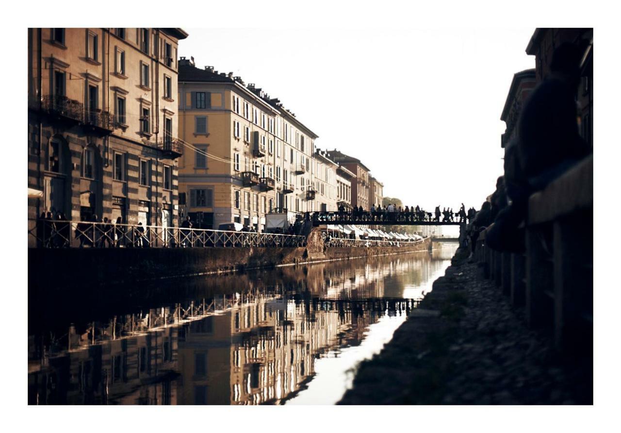 Апартаменты Taking A Walk In The Beating Heart Of Navigli Милан Экстерьер фото